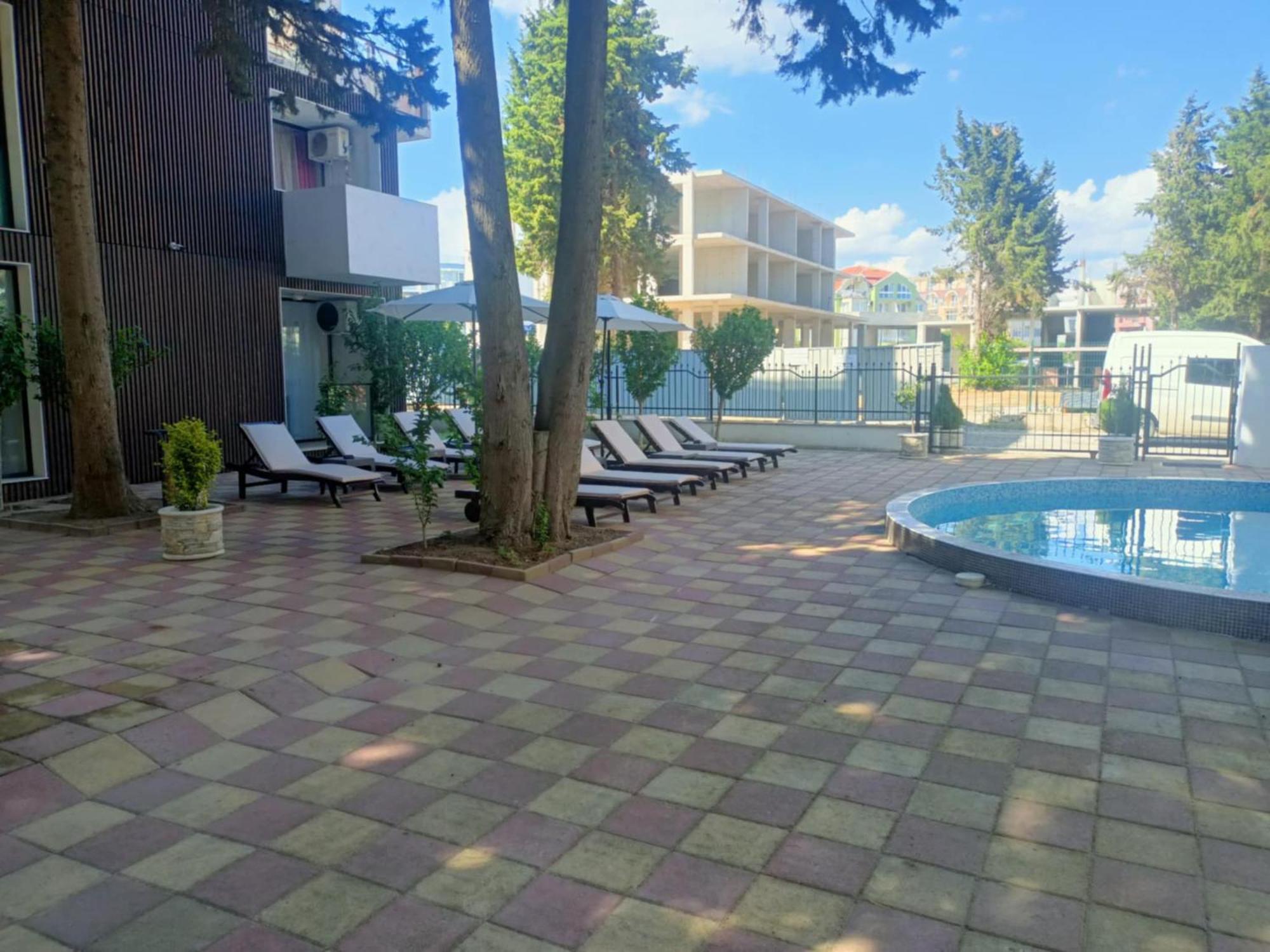 Apartment Amara Butik Ravda